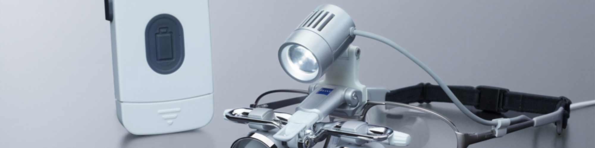 Bannière éclairage ZEISS EyeMag Light II