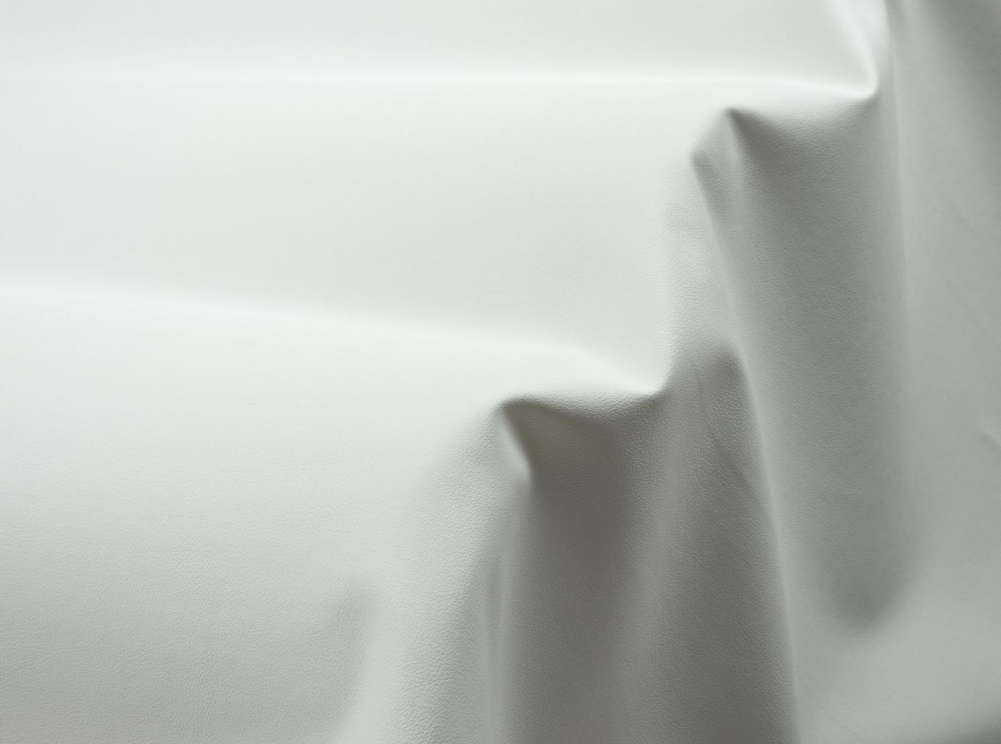 00800 (White)