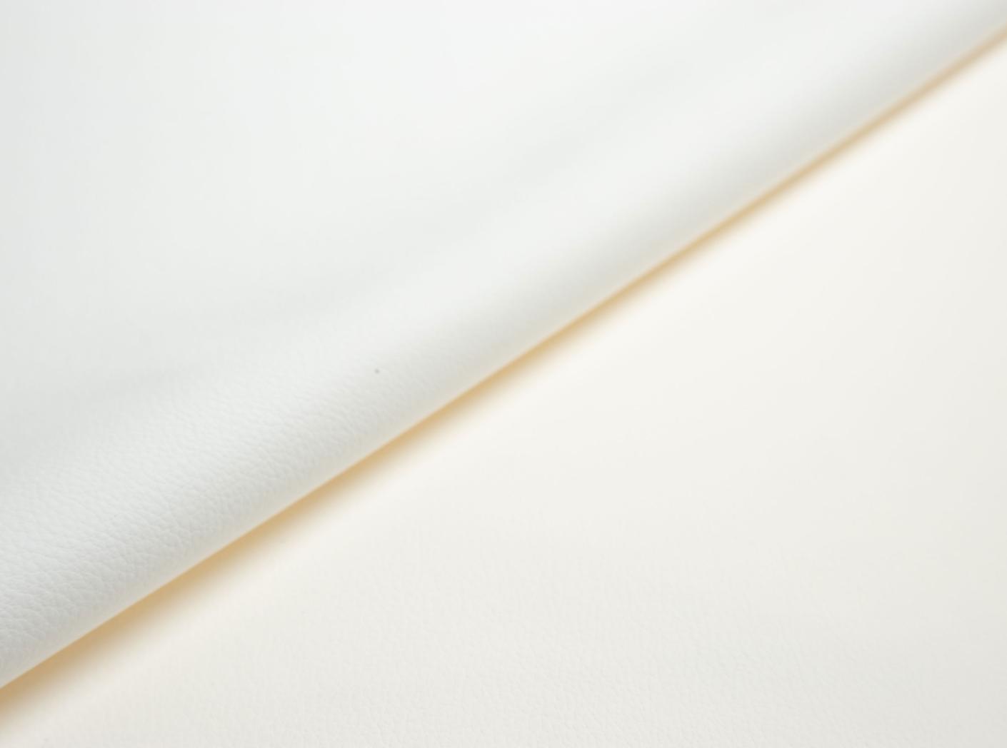 00800 (White)